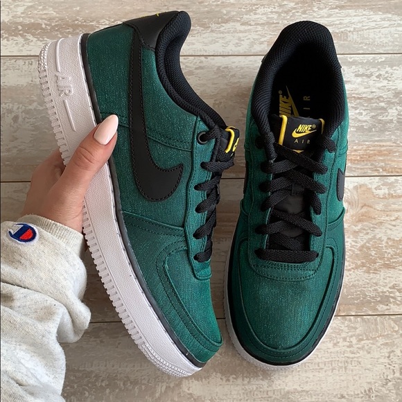 NWT Nike Air Force 1 - Picture 3 of 8